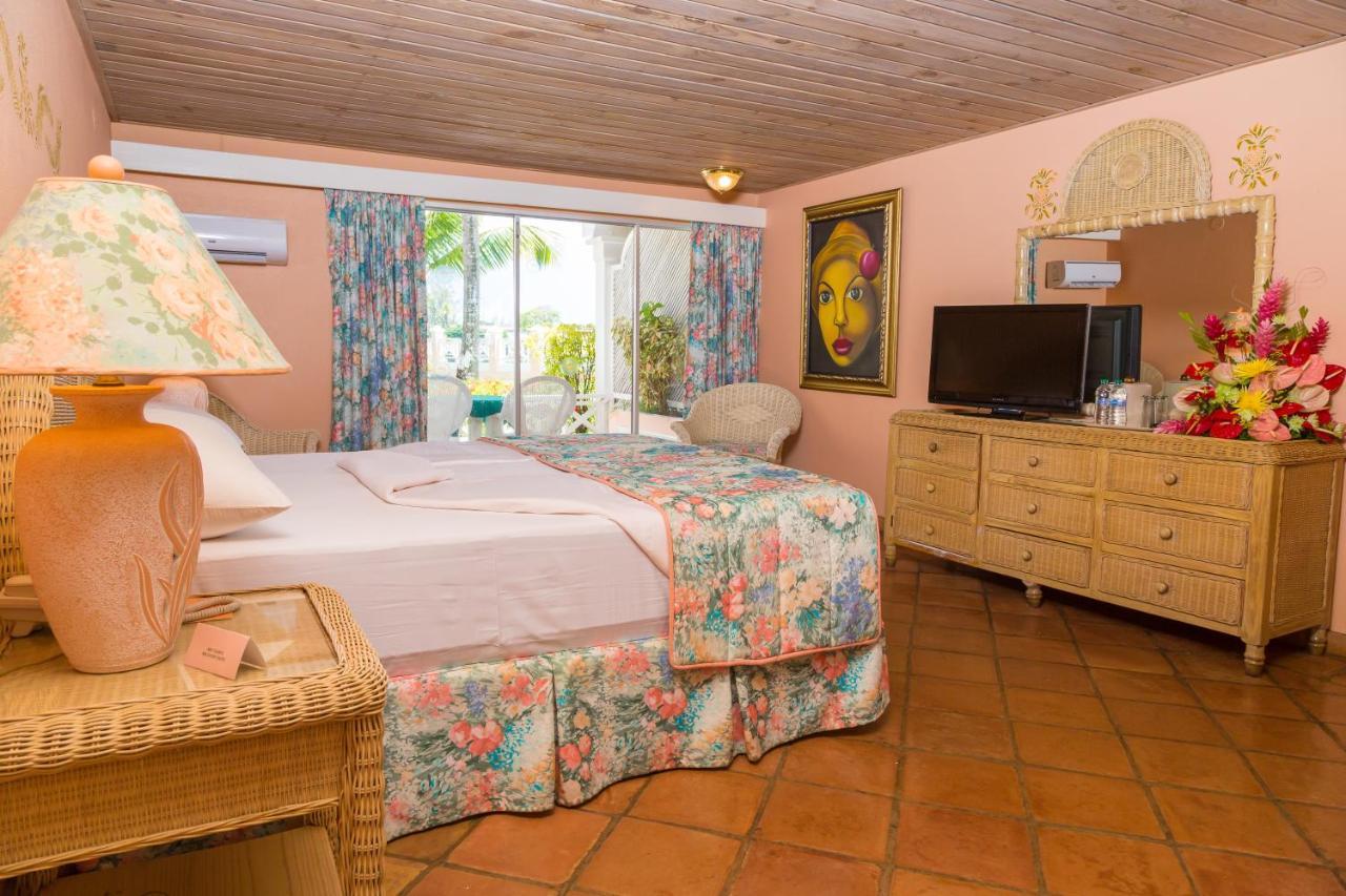 Coco Reef Resort & Spa Crown Point Eksteriør billede