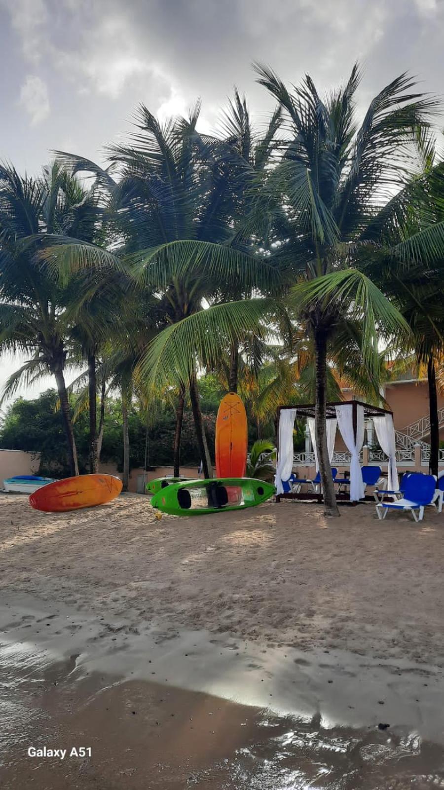 Coco Reef Resort & Spa Crown Point Eksteriør billede